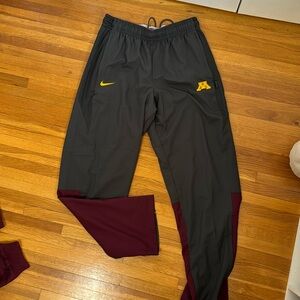 Minnesota Gophers sweatpants